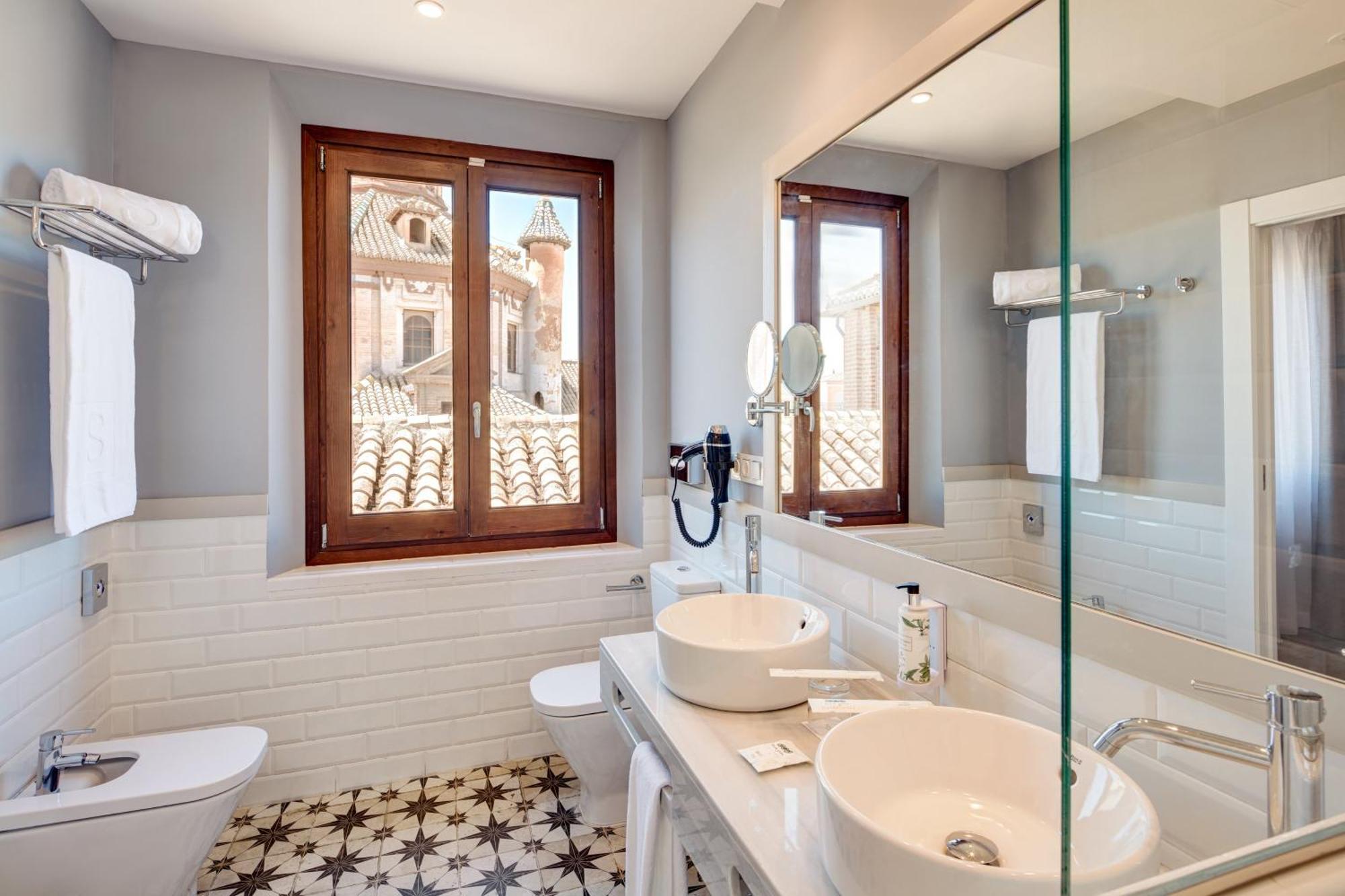 Sercotel Granada Suites 外观 照片