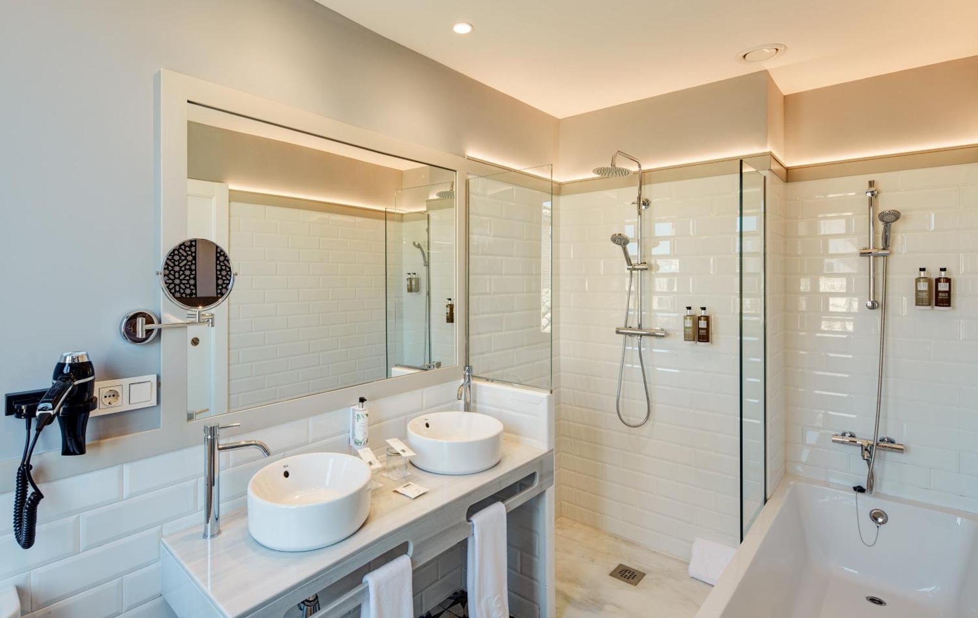 Sercotel Granada Suites 外观 照片